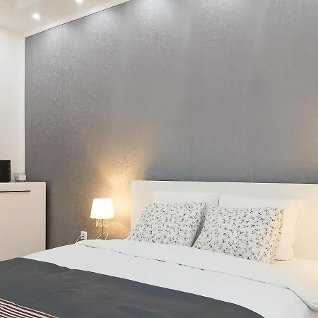 Filinhome Stefanovica 3 Appartement Novi Sad