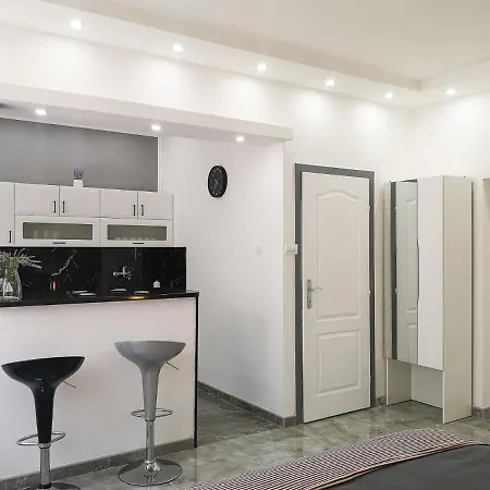 Filinhome Stefanovica 3 Apartman